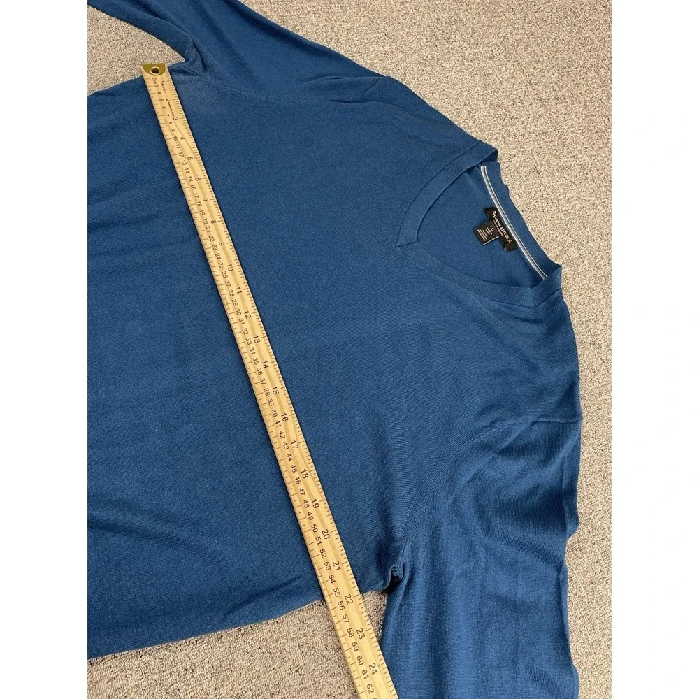 Banana Republic Luxury Silk Cashmere Blend V Neck Sweater Mens L Blue Pullover